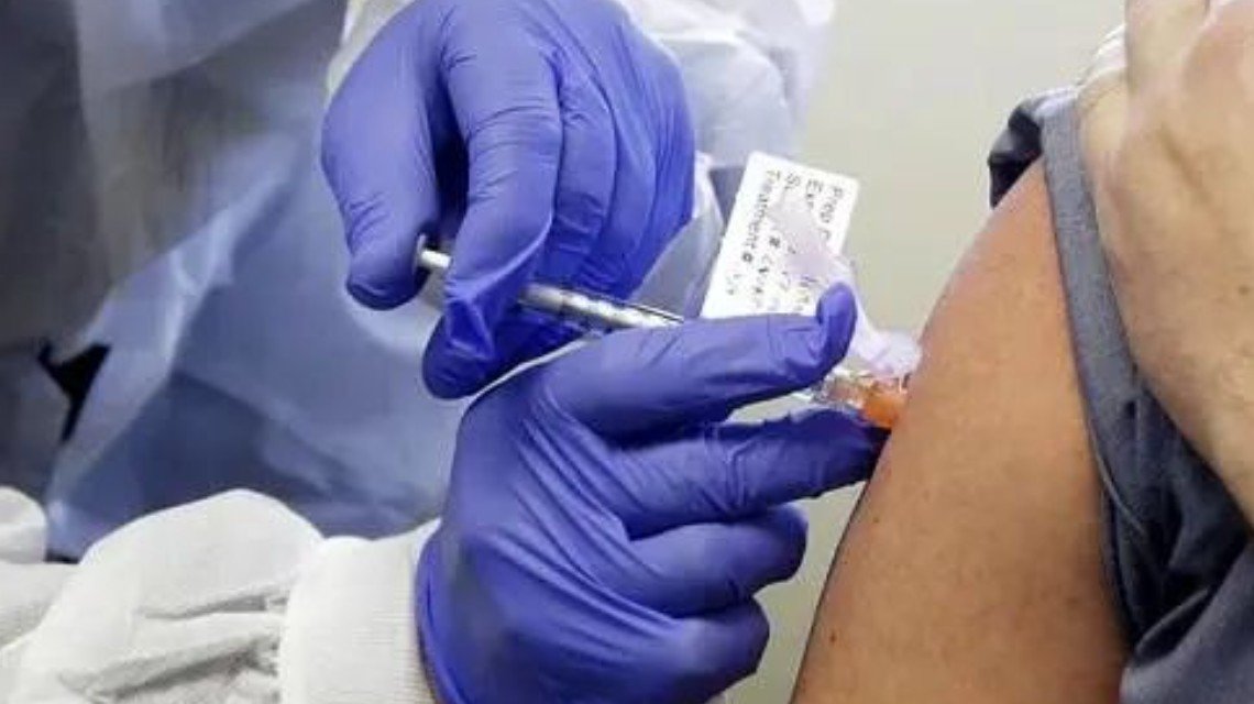 <b>全国新冠疫苗接种剂次超6亿</b>