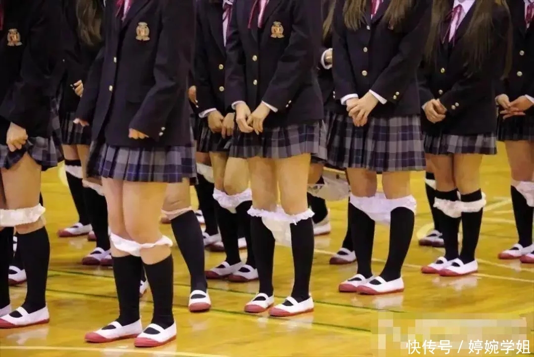 <b>日本学校规定，女学生要穿颜色一致的“底裤”</b>