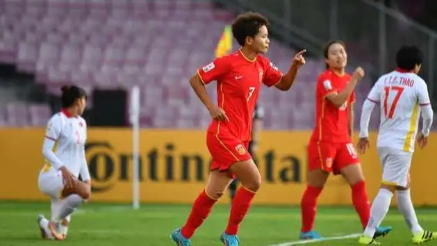 <b>中国女足3-1逆转越南晋级世界杯</b>